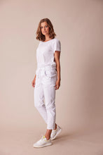 Load image into Gallery viewer, LANIA Boyfriend Jean. (No side tape) 2760N