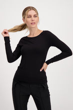 Load image into Gallery viewer, MONARI Basic Tee 806755