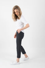 Load image into Gallery viewer, VERGE Acrobat Essex Pant. 5621LW