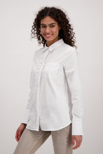 Load image into Gallery viewer, MONARI Blouse with Ruffles.     806566
