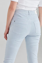 Load image into Gallery viewer, VERGE Master Jean 6456 ICE BLUE