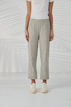 Load image into Gallery viewer, LANIA  Trader Pant.....     4001
