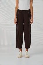 Load image into Gallery viewer, LANIA   Barrel Pant.   4009
