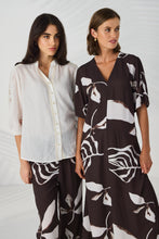 Load image into Gallery viewer, LANIA Maple Pant.......4091   (Also see Maple Top ....4000)
