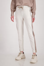 Load image into Gallery viewer, MONARI Lux Leisure pant      407502
