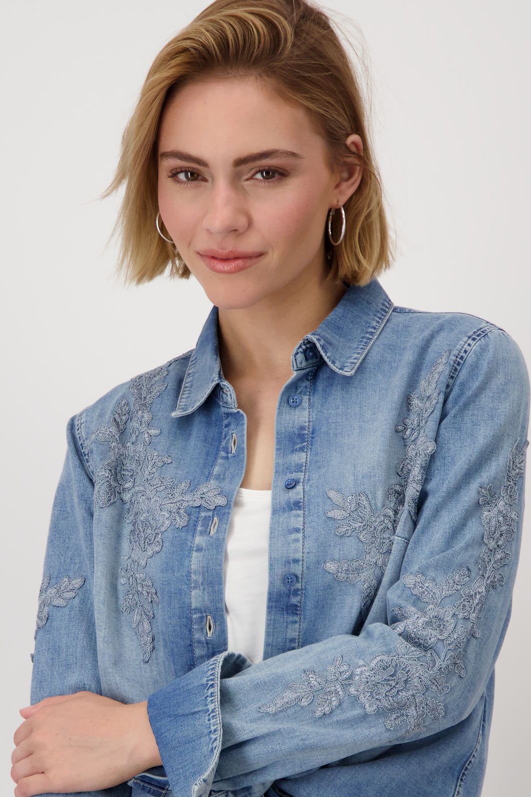 MONARI  Lux Denim Blouse with Lace.        409492