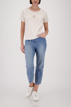 Load image into Gallery viewer, MONARI T Shirt.  Cin Cin.

