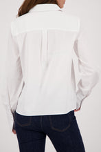 Load image into Gallery viewer, MONARI .     Shirt Collar Blouse.     410380
