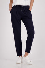Load image into Gallery viewer, MONARI Sweat Pant.       410465
