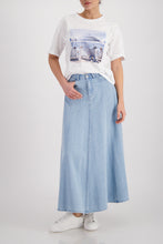 Load image into Gallery viewer, MONARI  Lux T Shirt......... Beach Dogs.        410620
