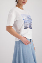 Load image into Gallery viewer, MONARI  Lux T Shirt......... Beach Dogs.        410620
