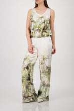Load image into Gallery viewer, MONARI Tropical Print Top.                                    410698
