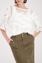Load image into Gallery viewer, MONARI.... Cornelly Leaf Sweater...............................410921
