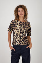 Load image into Gallery viewer, MONARI     T Shirt     Leopard print.          808885
