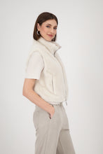 Load image into Gallery viewer, MONARI Waist Coat (Faux Fur)   809132
