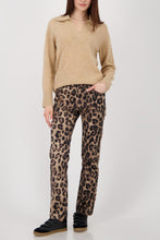 Load image into Gallery viewer, MONARI Pants "Leo All Over'    809182
