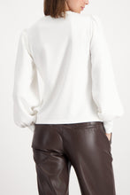 Load image into Gallery viewer, MONARI Jewellery Chain Detail Tee.     809604
