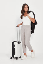 Load image into Gallery viewer, VERGE Acrobat Essex Pant.   5621LW
