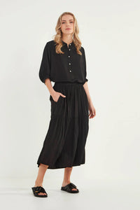 VERGE Strike Skirt.   8986