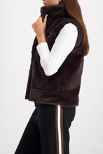 Load image into Gallery viewer, MONARI     Faux Fur Waistcoat.                      809280
