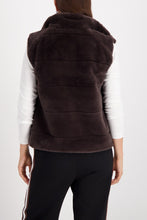 Load image into Gallery viewer, MONARI     Faux Fur Waistcoat.                      809280
