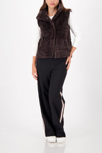 Load image into Gallery viewer, MONARI     Faux Fur Waistcoat.                      809280
