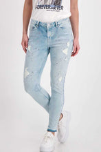 Load image into Gallery viewer, MONARI Destroyed Denim with Rivets.....  406763
